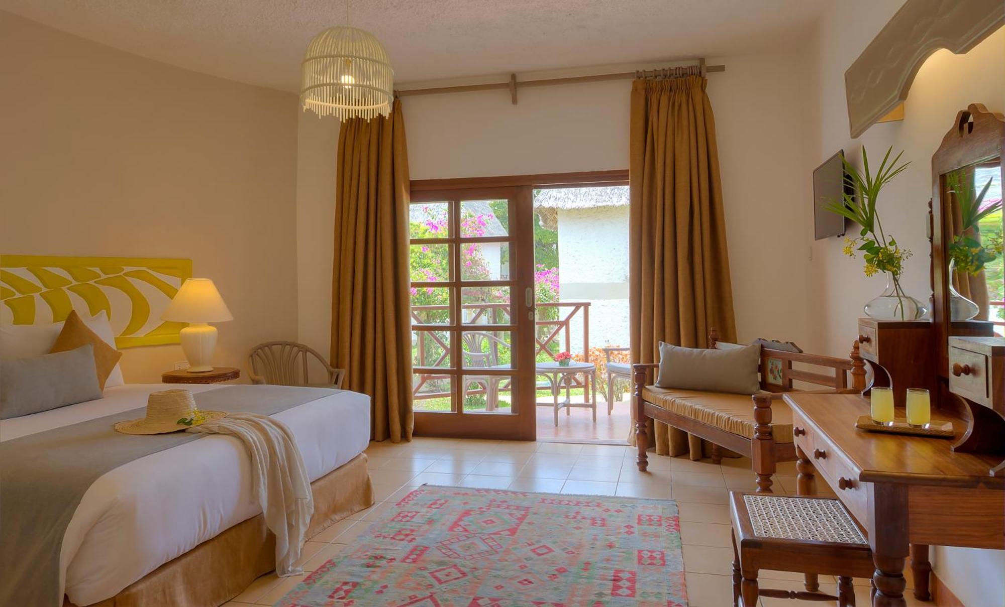 Neptune Village Beach Resort & Spa Galu 외부 사진