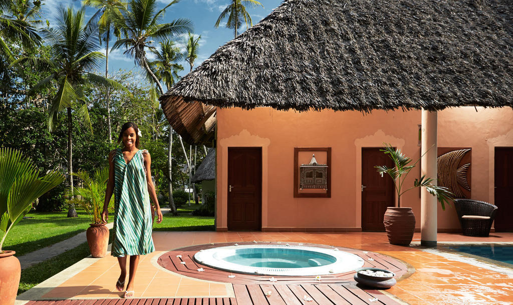 Neptune Village Beach Resort & Spa Galu 외부 사진